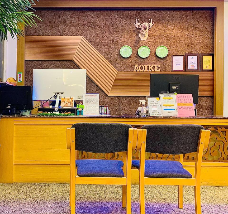 Aoike Hot Spring Hotel Джиаоси Екстериор снимка